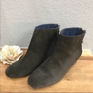 Calvin Klein Camryn Suede Booties
